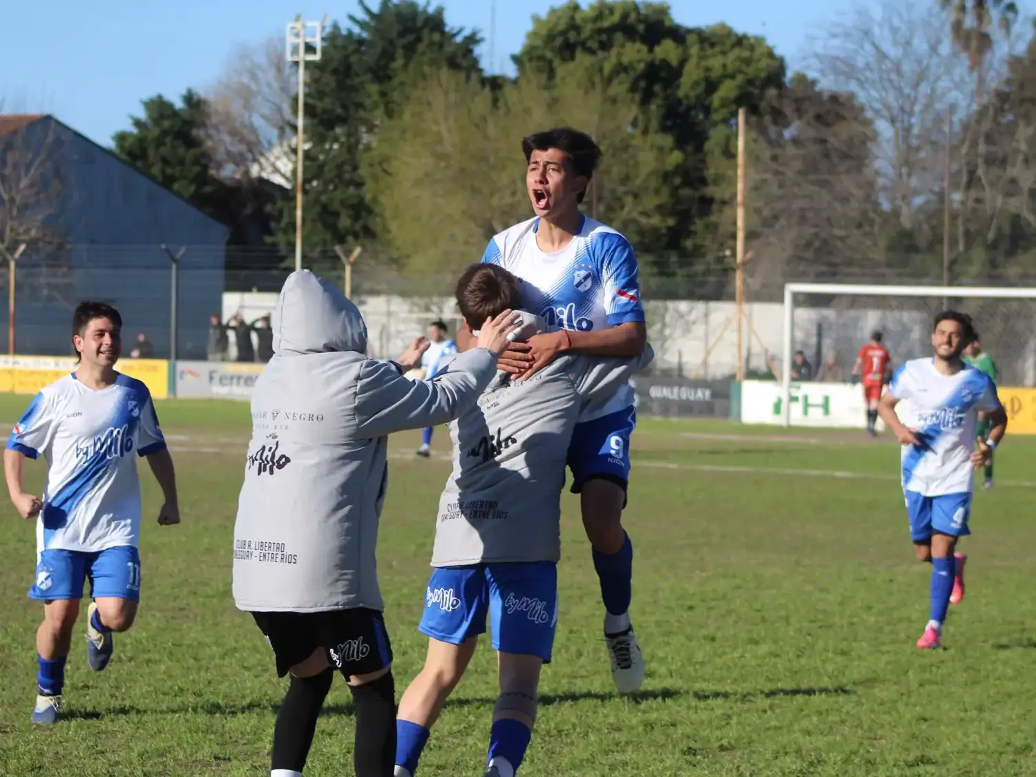 Quilmes dio el golpe en Galarza y se metió en el Repechaje