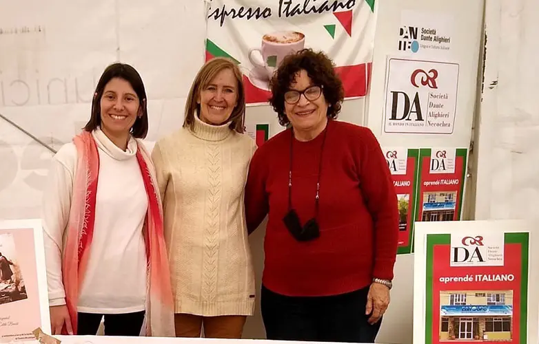 Participación de la Asociación Dante Alighieri y Espresso Italiano