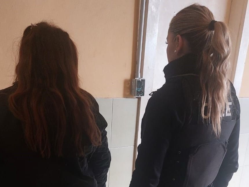 La femenina fue trasladada a sede policial.