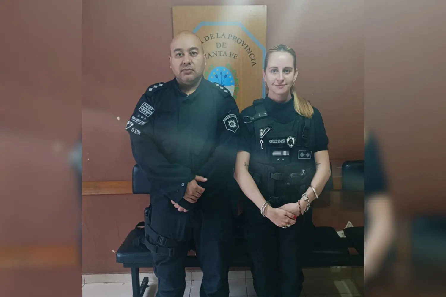 Policías de la región se convirtieron en héroes: le hicieron RCP a un bebé y le salvaron la vida