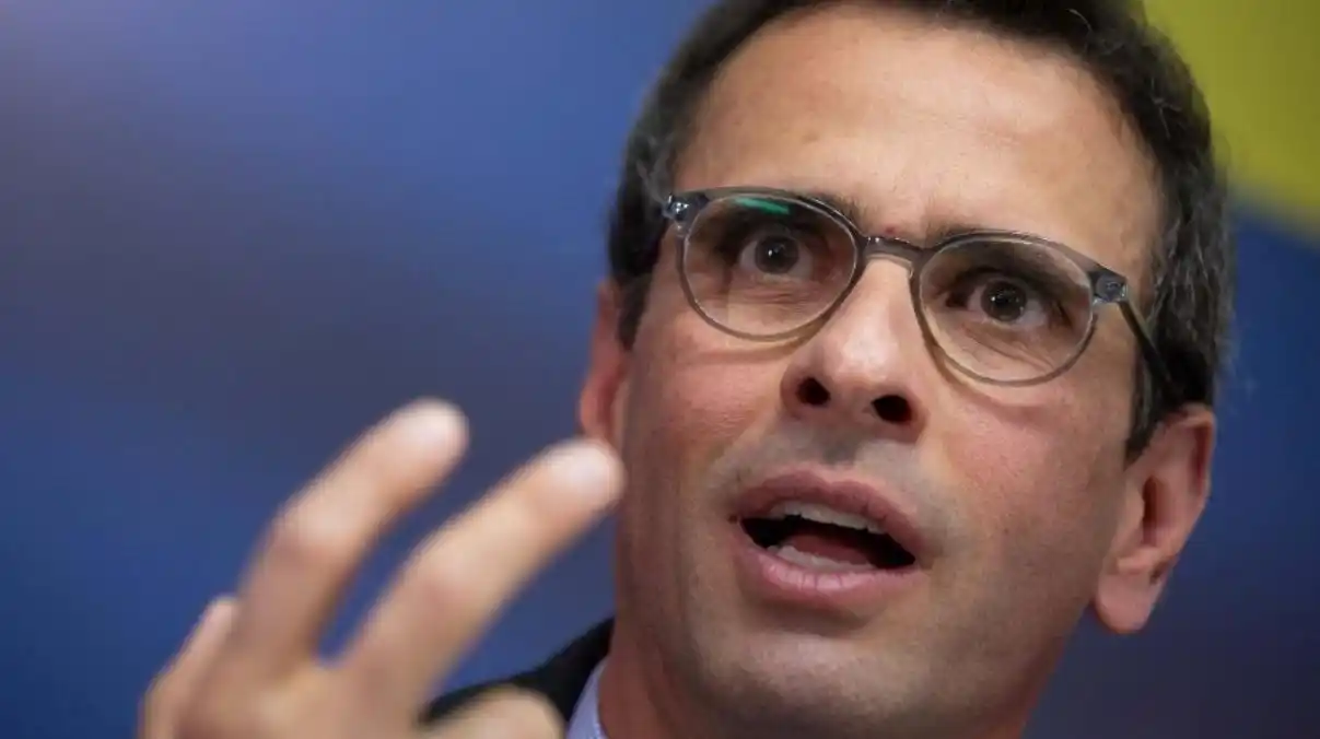 ¡NO ME AYUDES TANTO COMPADRE! Maduro dijo que Capriles pudo ser un gran líder pero se perdió en el camino