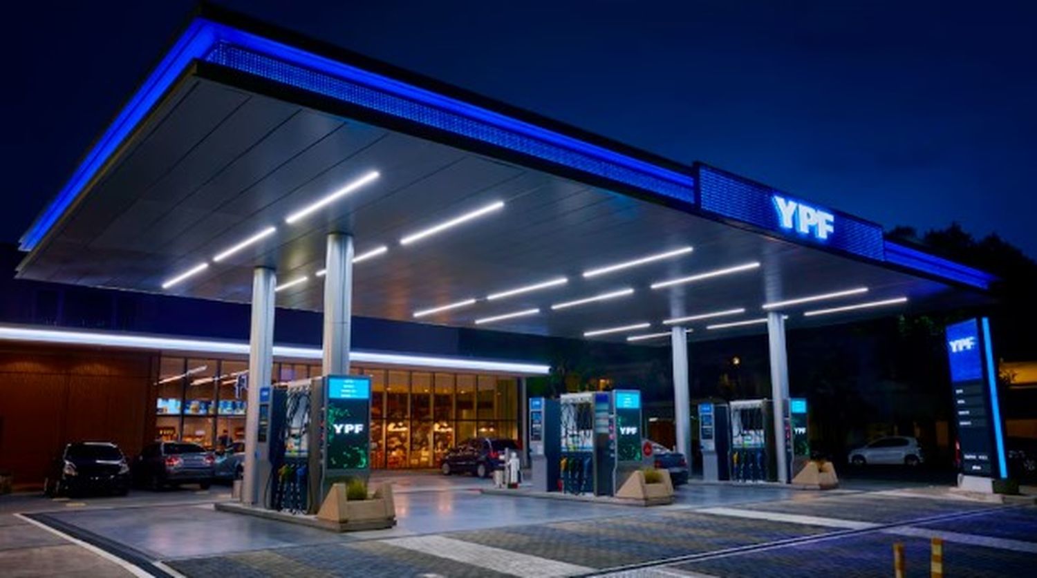 El nuevo sistema de autoservicio nocturno permitirá a YPF reducir costos y ofrecer descuentos en los combustibles durante la madrugada
