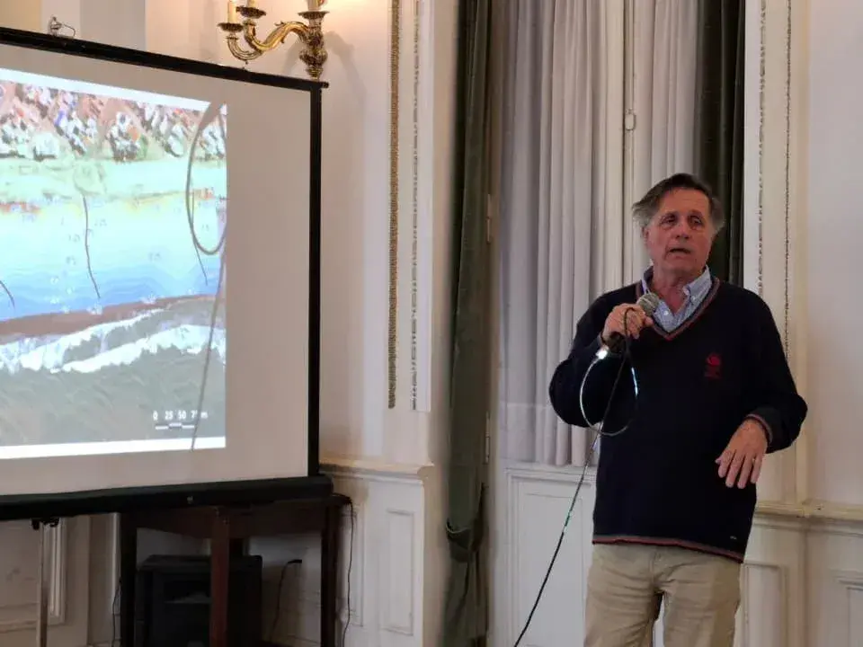 Federico Isla se presenta este miércoles a las 20
