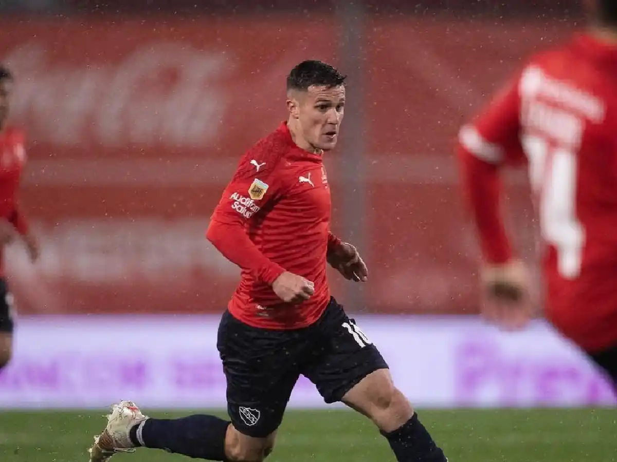Gallardo sigue a la espera de Fabricio Bustos