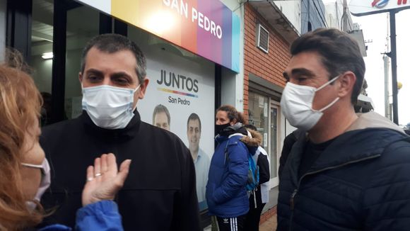 Javier Iguacel llegó para respaldar la candidatura de Guillermo Sancho