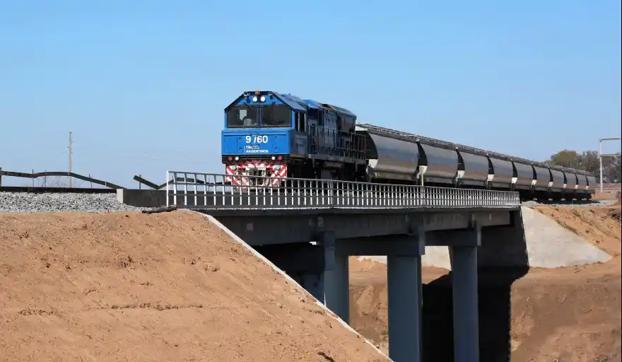 “BELGRANO CARGAS”: Trenes Argentinos trabaja en 28 puentes en todo el país para los trenes de carga