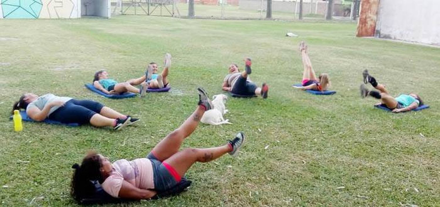 Comienzo de actividades en el polideportivo