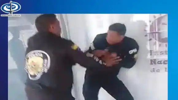 MP INVESTIGA a un jefe de la PNB por maltrato a un subalterno (+Video)