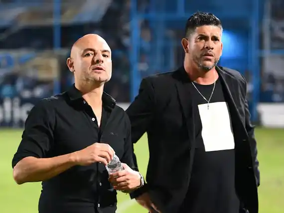 Vicente se quedó sin dupla técnica