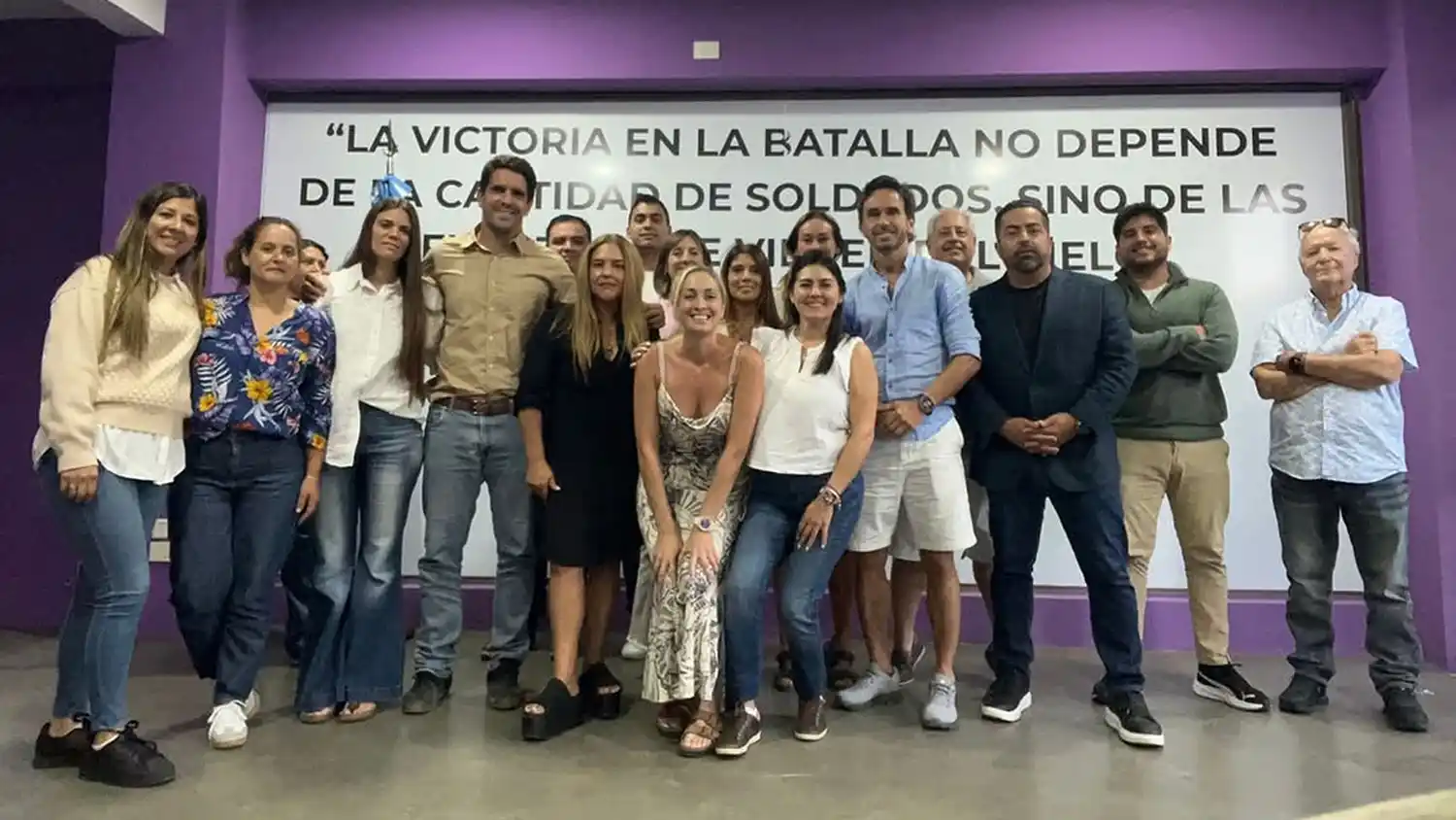 El objetivo es afianzar el espacio y posponer la discusión de candidaturas.