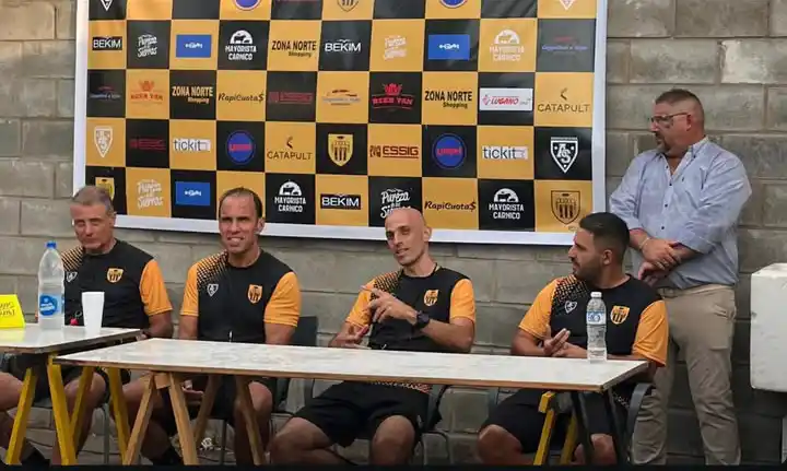 Navarro Montoya comenzó su ciclo en Santamarina de Tandil