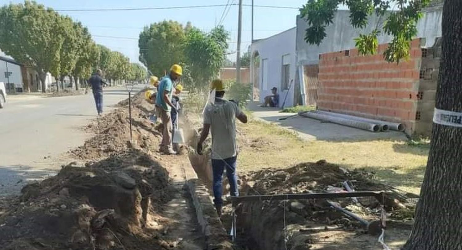 Avanzan las obras de ampliación de redes cloacales en Murphy