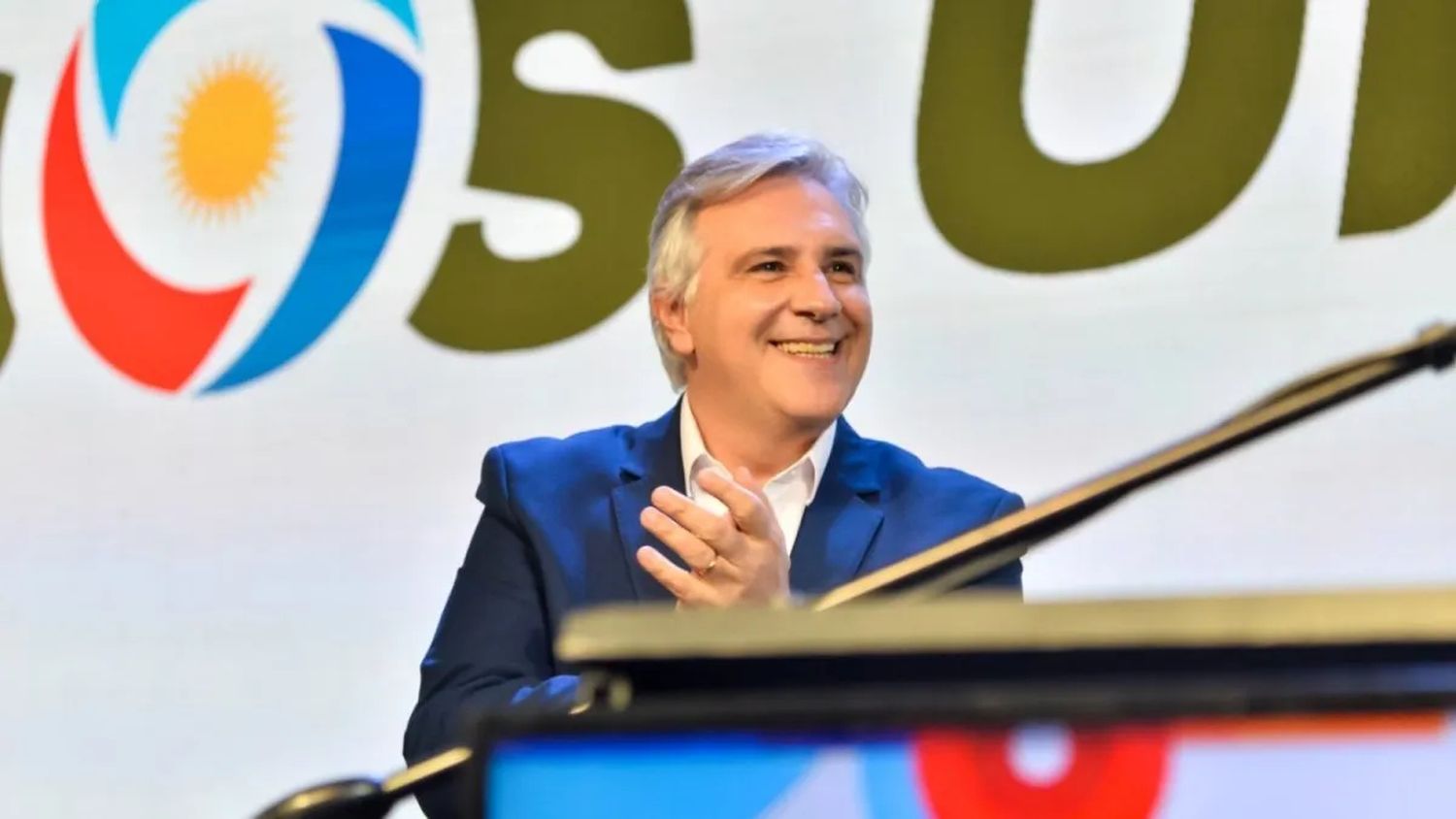 Martín Llaryora llega a San Francisco.