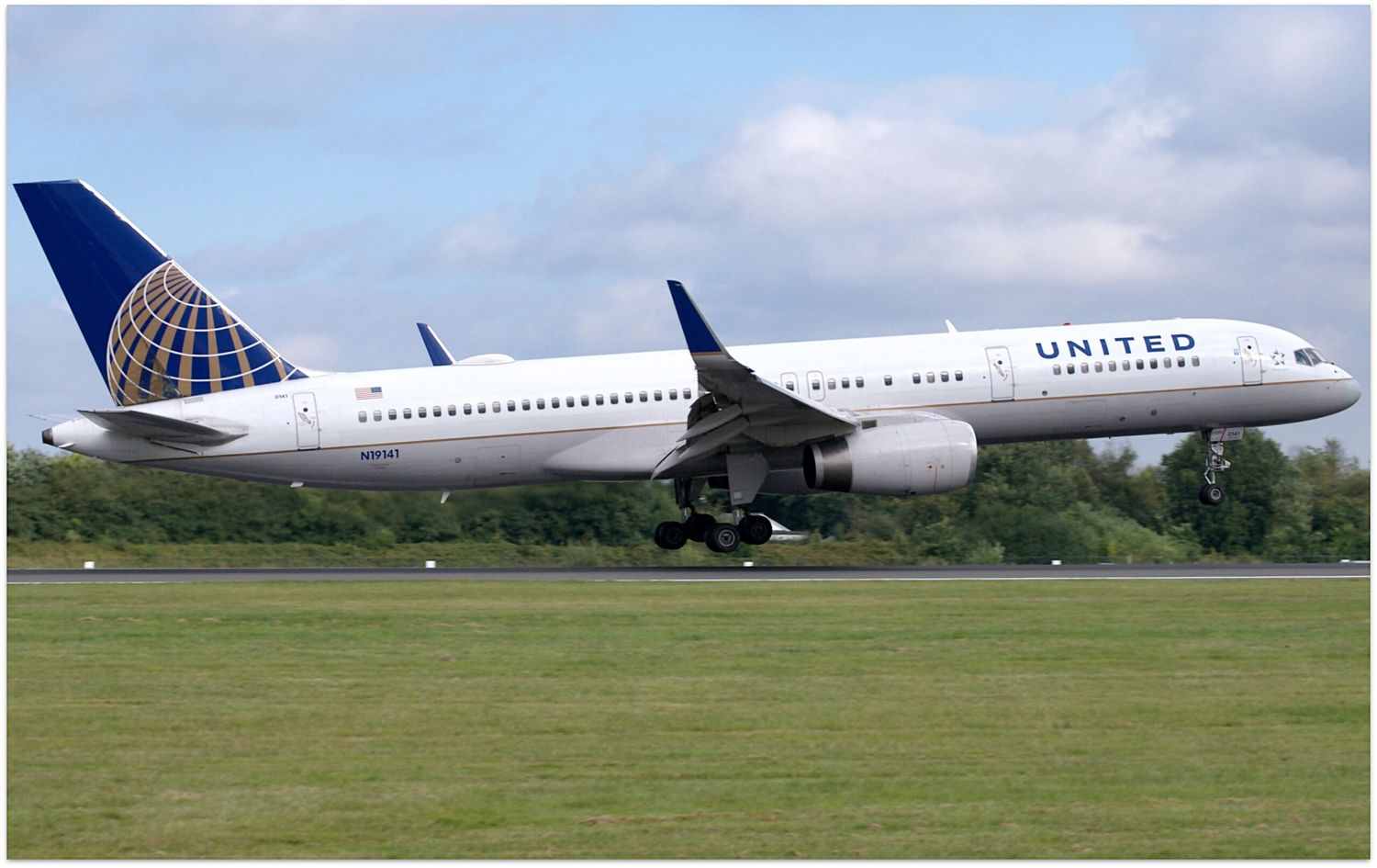 United Airlines to reduce flights between Newark and Lima