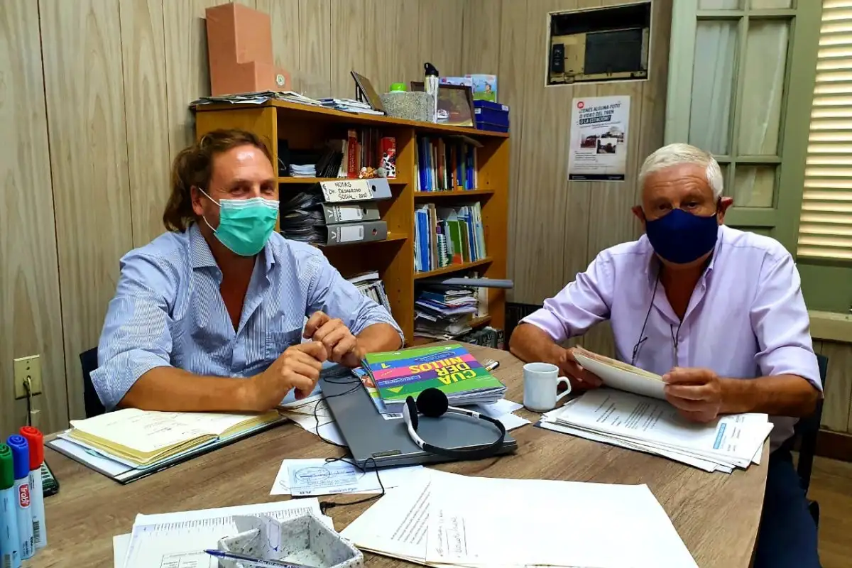 Buscan implementar en Gualeguaychú el programa Presentes en la Educación