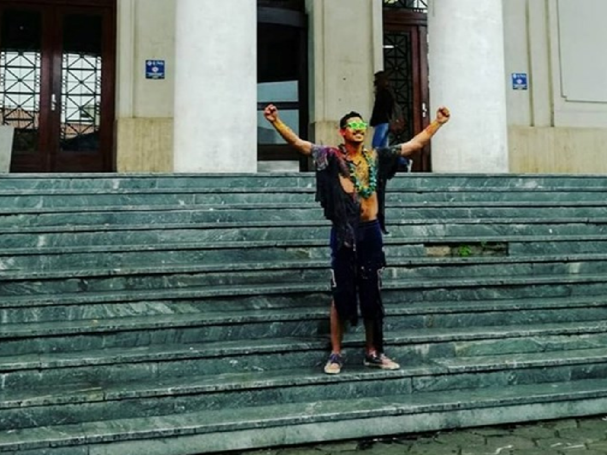 "Soy el hambre que pasaron mi papá y mamá": emotiva carta de un joven al recibirse de Ingeniero Químico