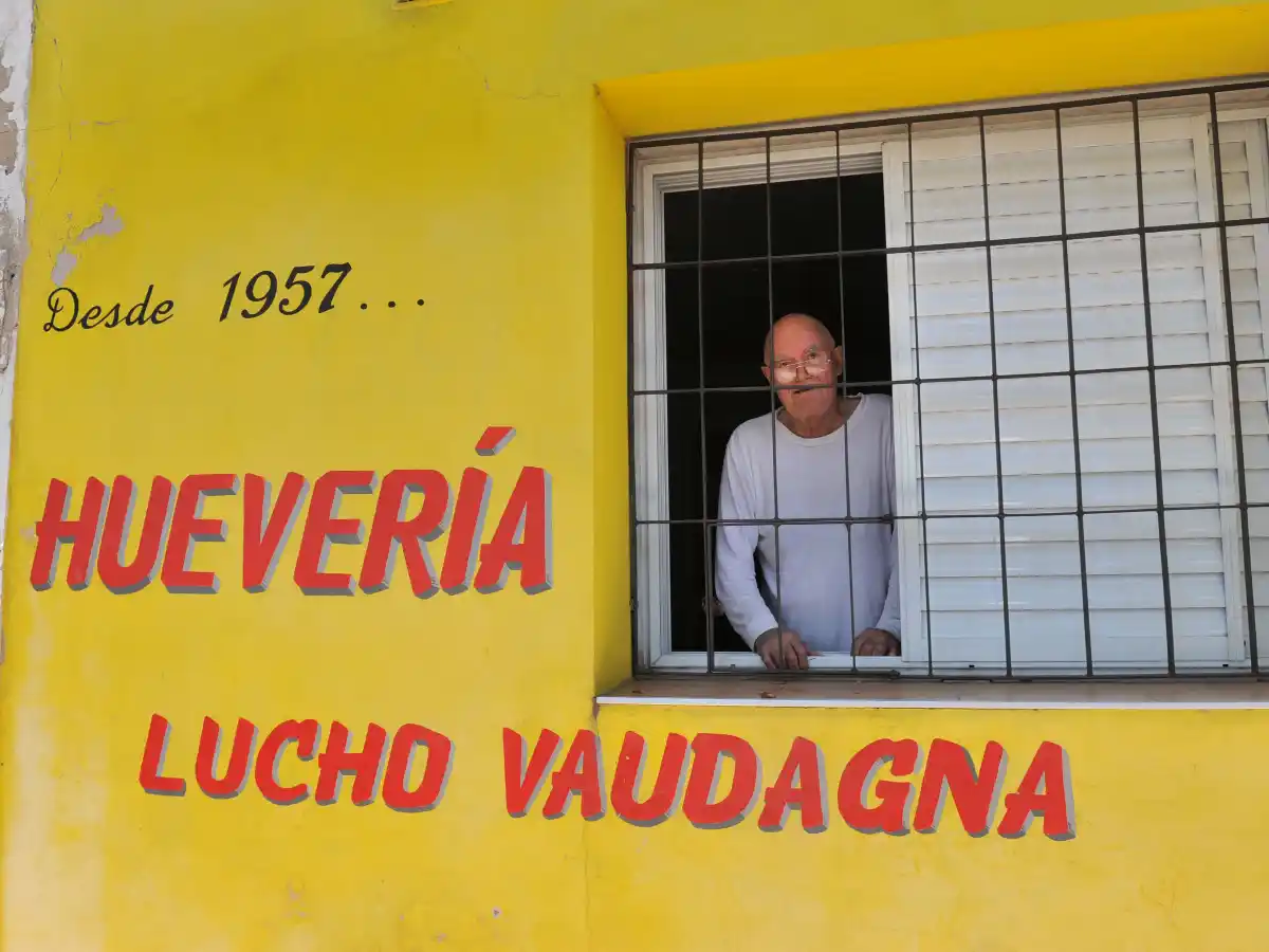 Huevos: el aumento, según un vendedor histórico 