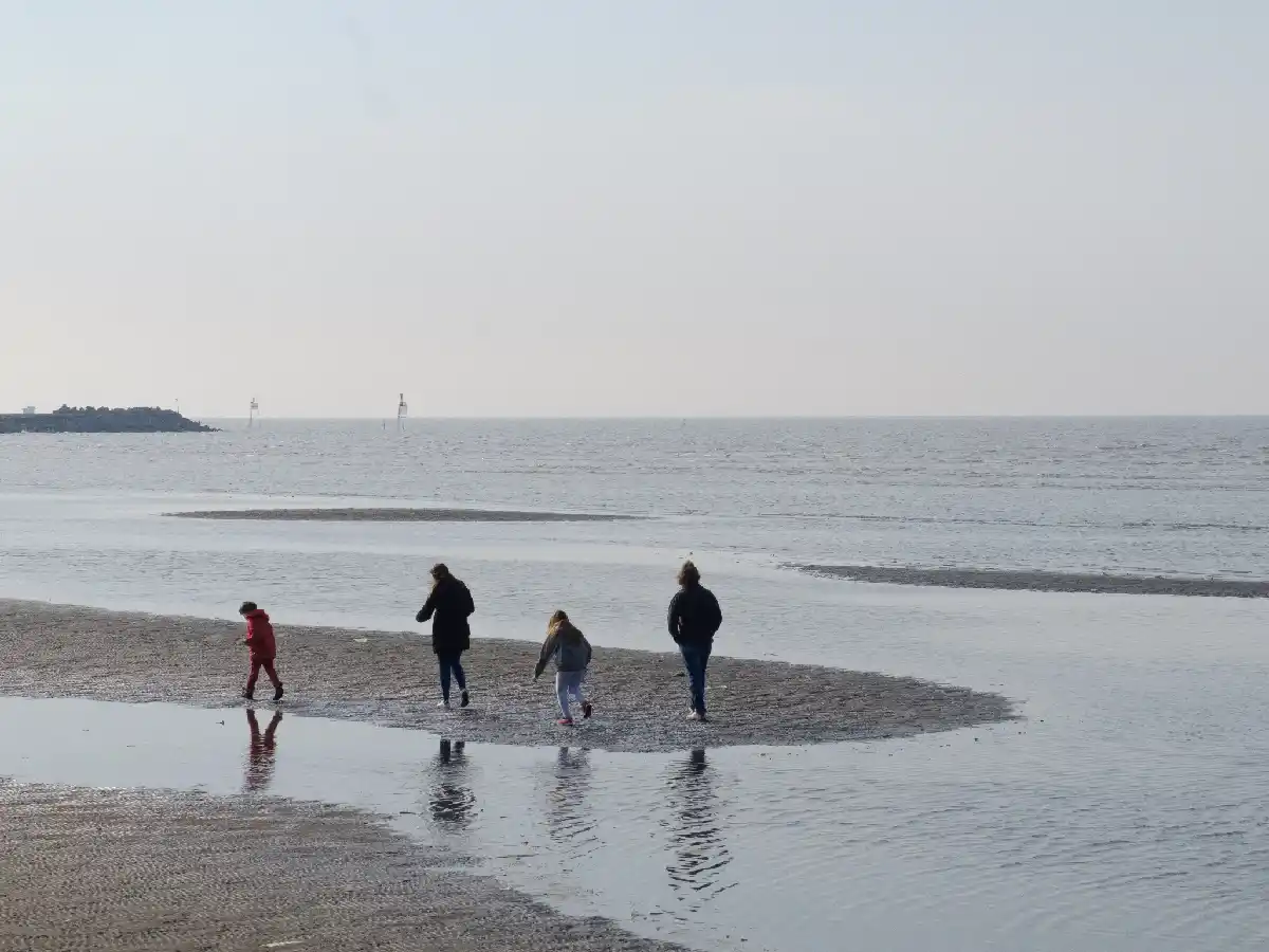  Reportaron más de 5.200 casos de coronavirus en un día 