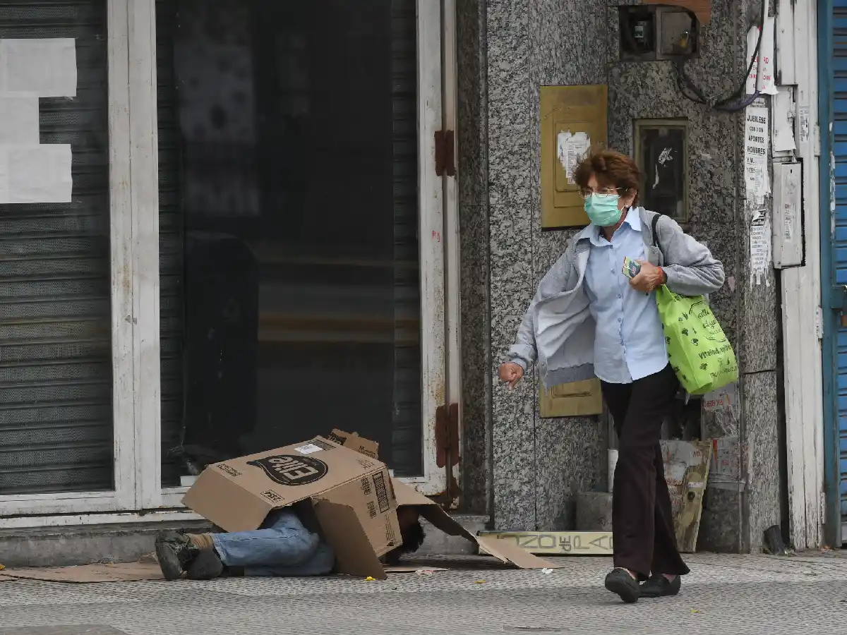 Por la pandemia, la pobreza se agudizó y ya afecta al 45% de los argentinos