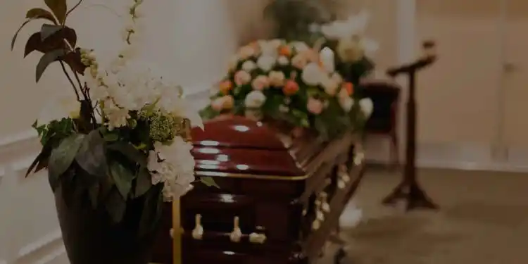 Suspenden velorios en Caracas por nueva variante brasileña