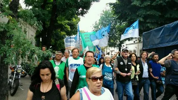 Se cumple jornada de paro y movilización de ATE y CTA en la Provincia