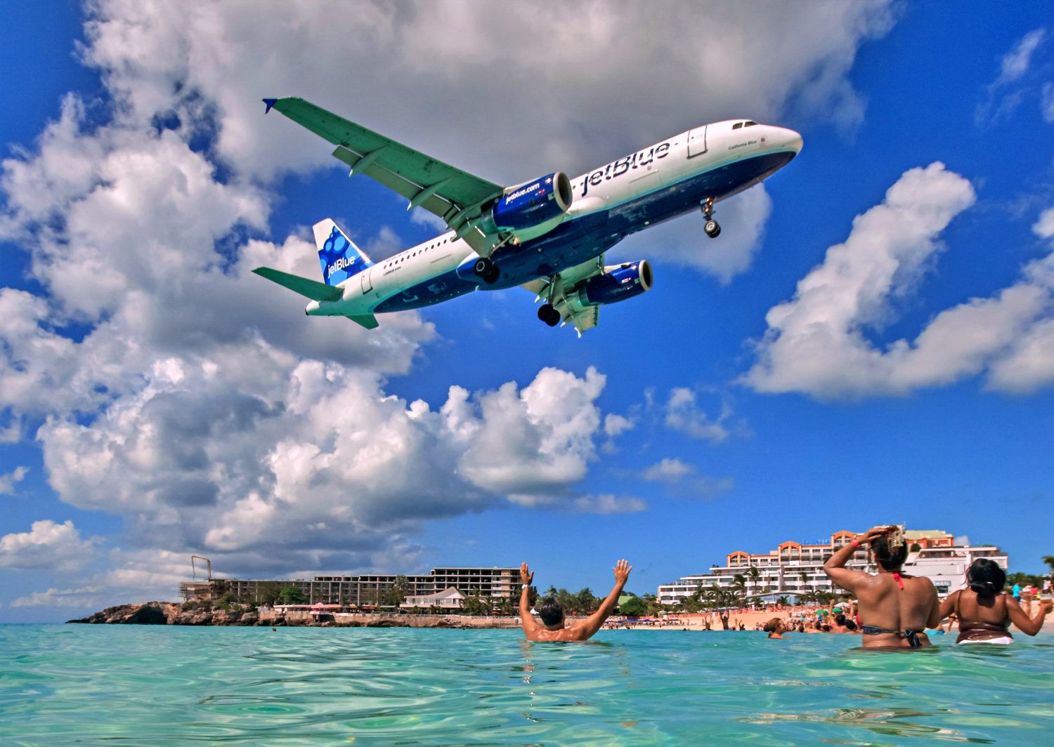 CEO in Paradise: St. Maarten Airport Launches Search for New Leadership