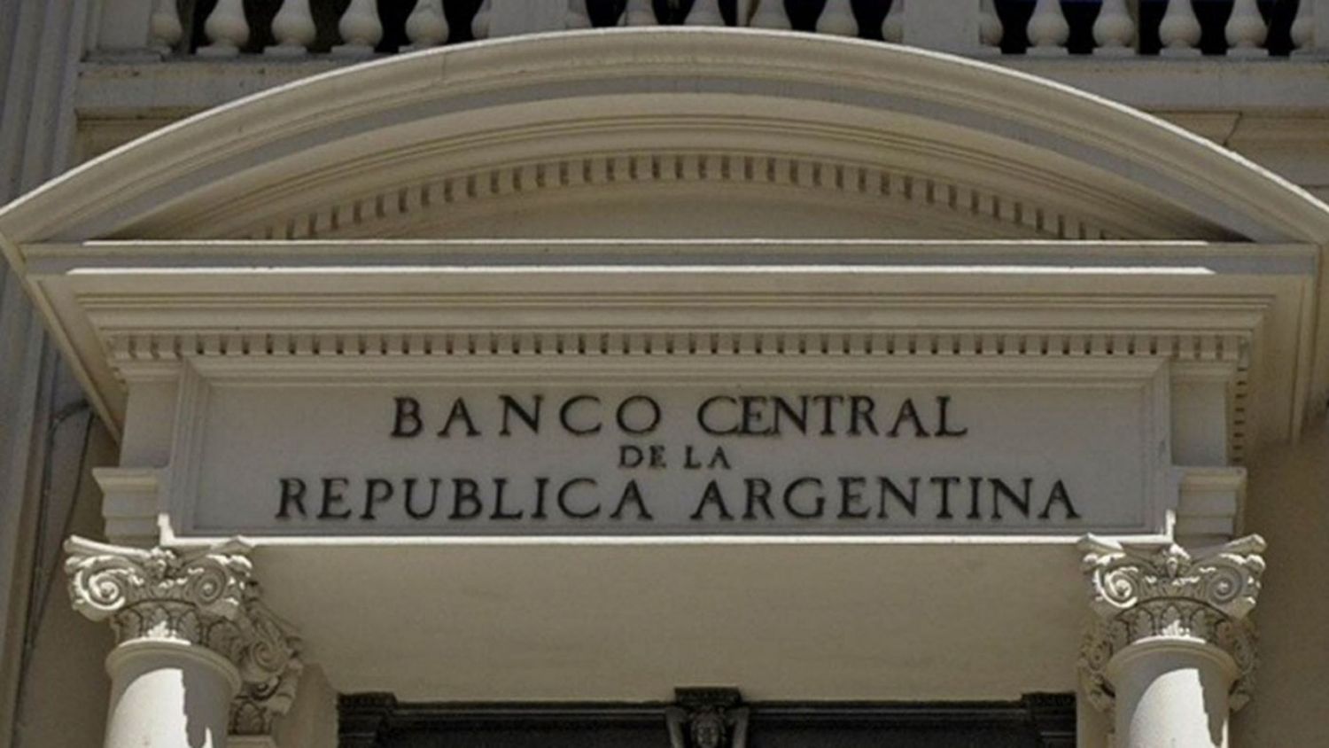 El BCRA terminó la semana con saldo positivo: compró US$ 658 millones