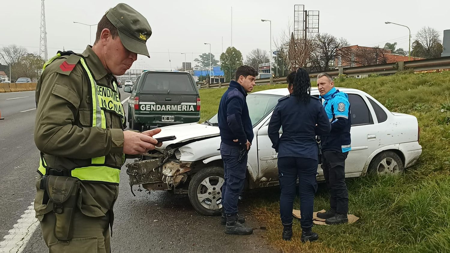 Doble accidente en Panamericana: Despiste y choque sin heridos de gravedad