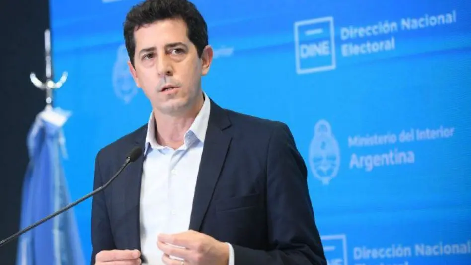 Ministros y funcionarios cercanos a Cristina pusieron sus renuncias a disposición de Alberto Fernández
