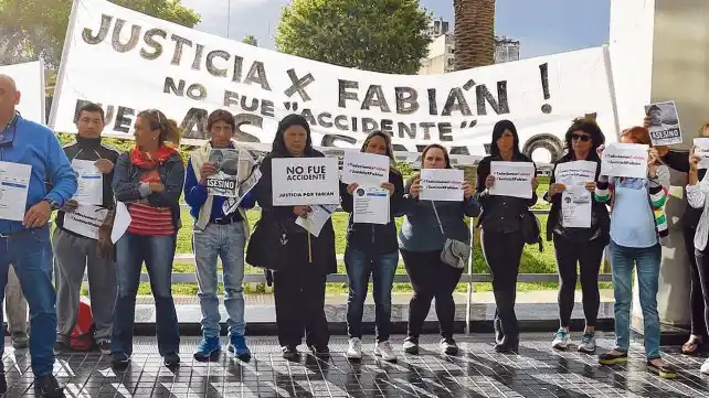 Rosario: seguirá preso el joven que chocó y mató a un hombre