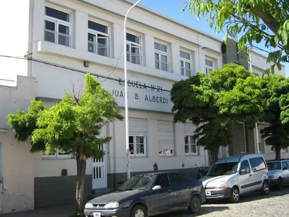 Escuela Primaria 21 de Tandil