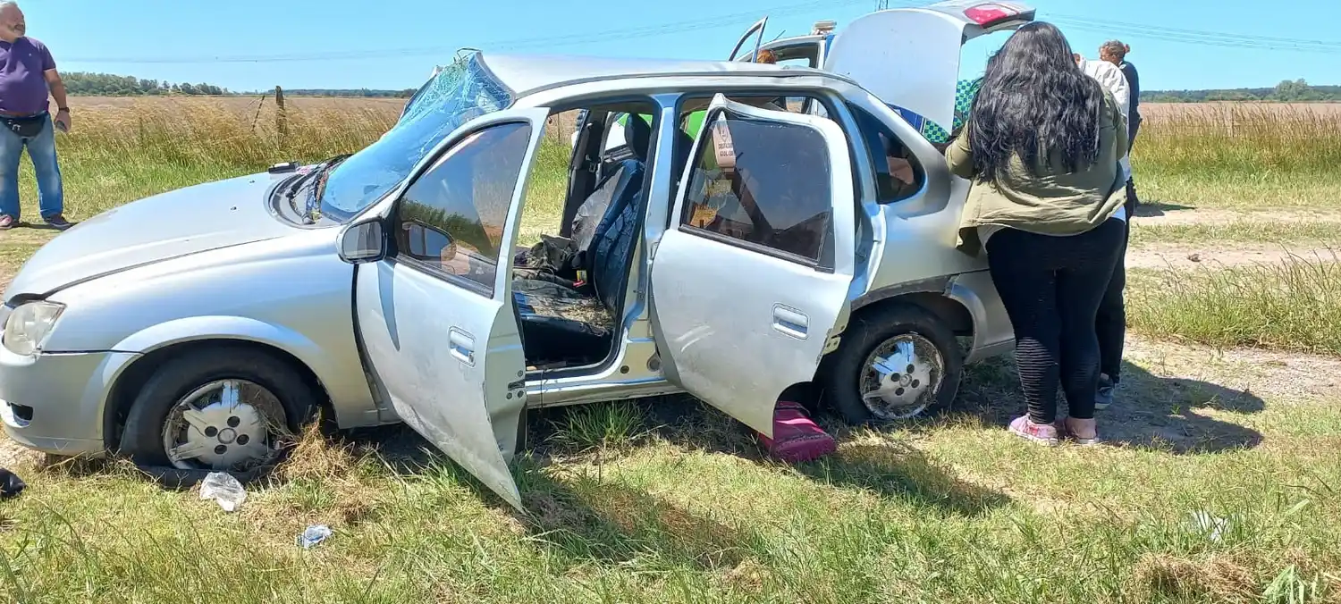 Volcó un auto en ruta 9 a la altura de Gobernador Castro