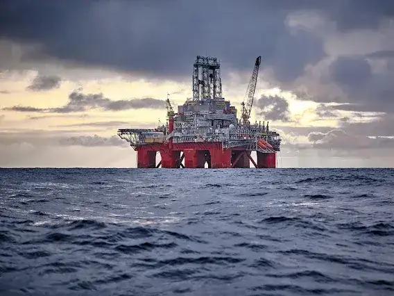 Tres petroleras líderes a nivel global comunicaron que no participarán de proyectos en las Islas Malvinas