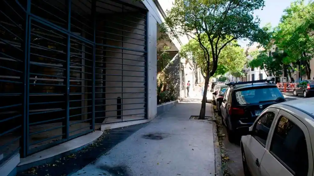 Ataque a Clarín: piden la captura nacional e internacional de dos prófugos