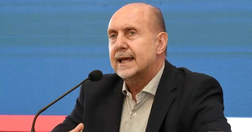 Perotti coincidió con Alberto y Aníbal Fernández sobre la policía provincial: “Venimos de una fuerza golpeada, con jefes presos”