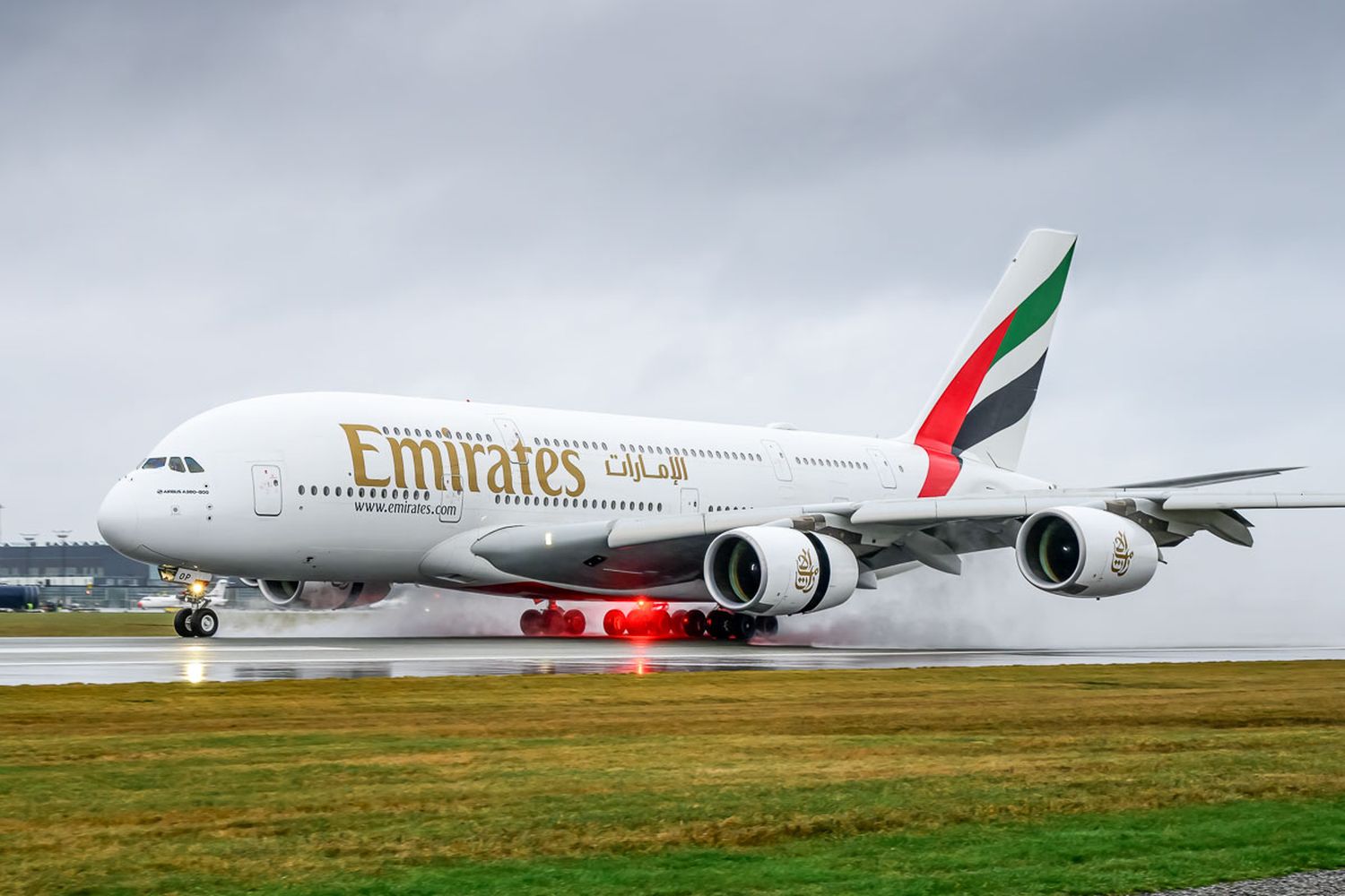 Emirates Skywards y ALL amplían su alianza con más opciones de canje