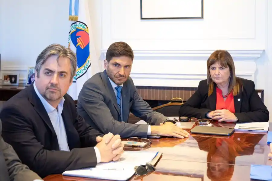 Bastía, Pullaro y Bullrich