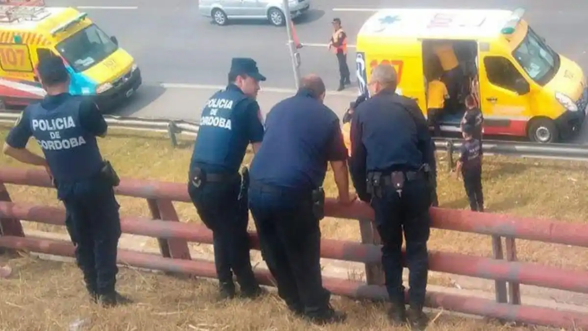 LE QUEBRARON LA CADERA: un grupo de hombres abusan sexualmente de una joven en Argentina