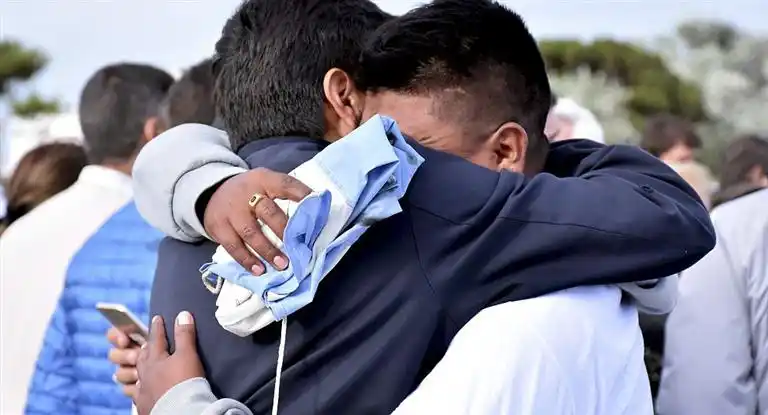 Los familiares de los tripulanters del ARA San Juan, entre la sorpresa y el dolor