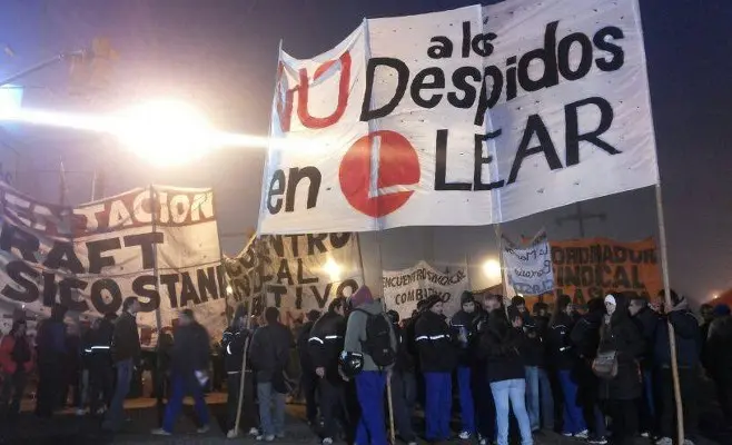La Justicia ordenó la reincorporación de los despedidos de Lear