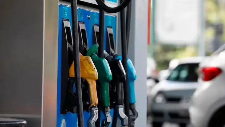Descuentos de hasta 30% para cargar combustible durante septiembre