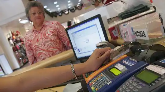 A un mes de su funcionamiento, son pocas las compras con la Supercard