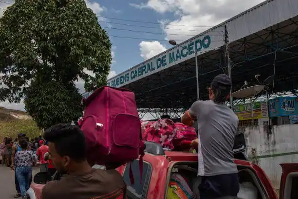 MIGRANTES VENEZOLANOS protegidos en Brasil hasta diciembre de 2022. Entérese por qué
