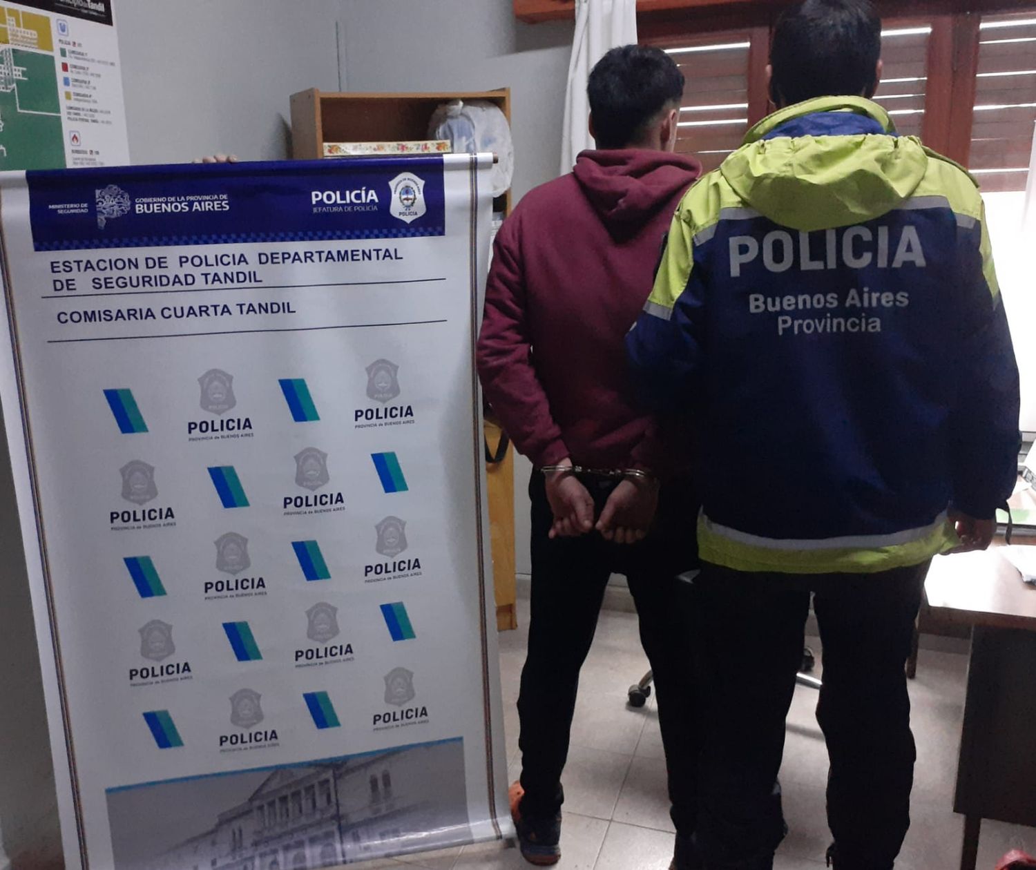 Aprehendieron a un sujeto que había asaltado a un ciudadano luego de aplicarle varios golpes