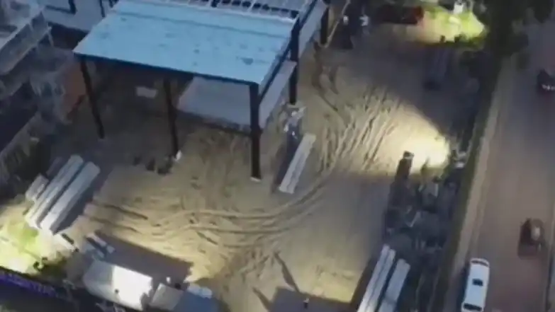 El trabajador contaba con casco y arnés al momento del accidente.