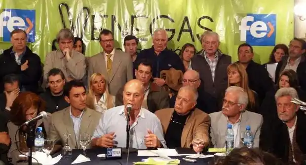 Venegas  presentó el “Partido Fe”