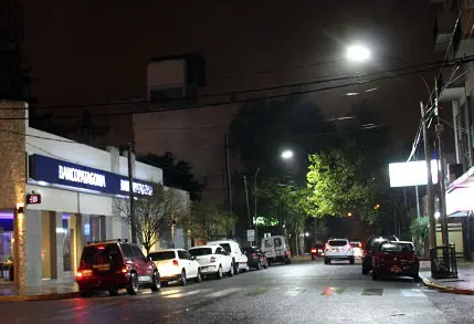 Un recambio total de luminarias que se planifica hacer “en etapas”