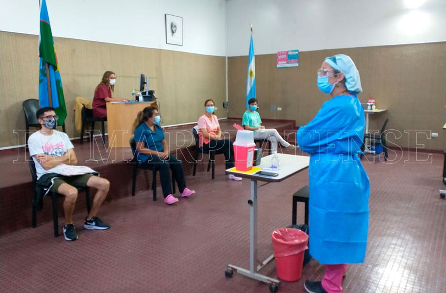 Trabajadores de la salud convocan a un paro: “Con los aplausos del principio no alcanza”
