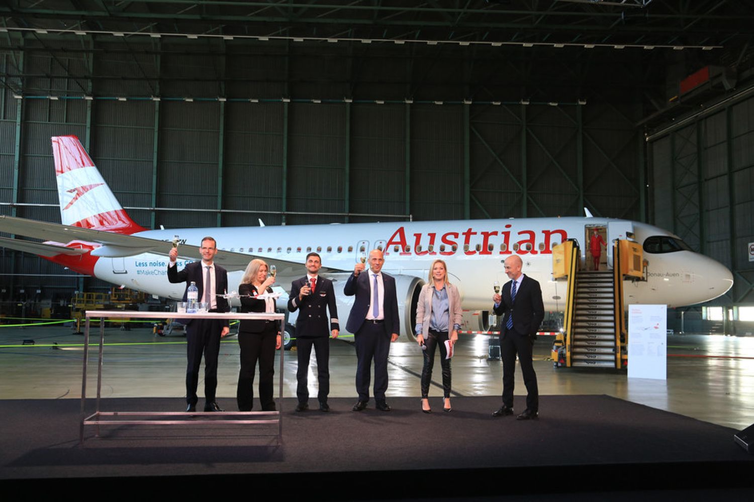 Austrian Airlines unveils its first Airbus A320neo