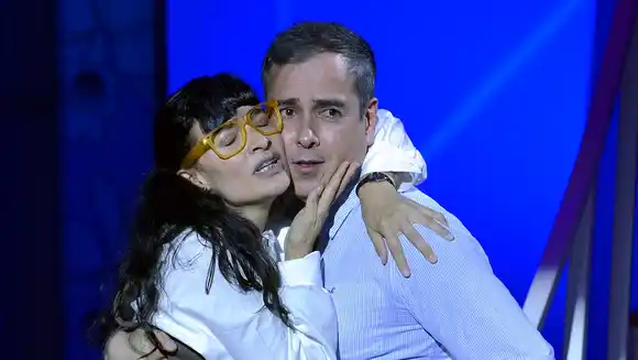 Así quedó el trailer, y el elenco, de Betty la Fea